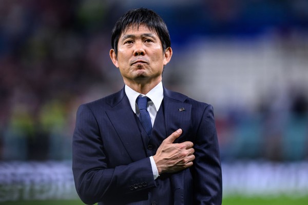 De charme van de Japanse bondscoach Hajime Moriyasu